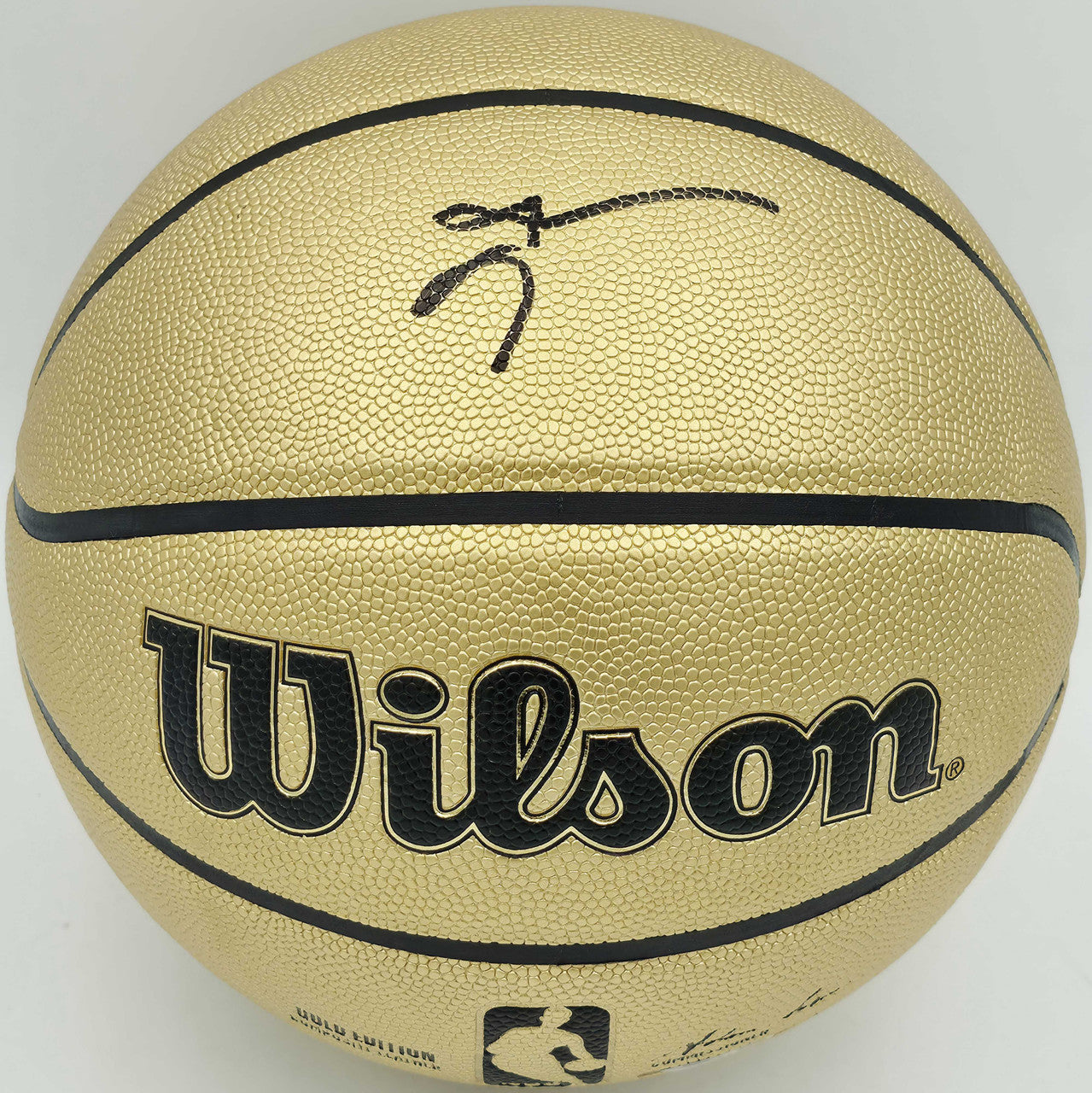 Allen Iverson Autographed Gold Edition Basketball – Philadelphia 76ers – Beckett BAS Witness