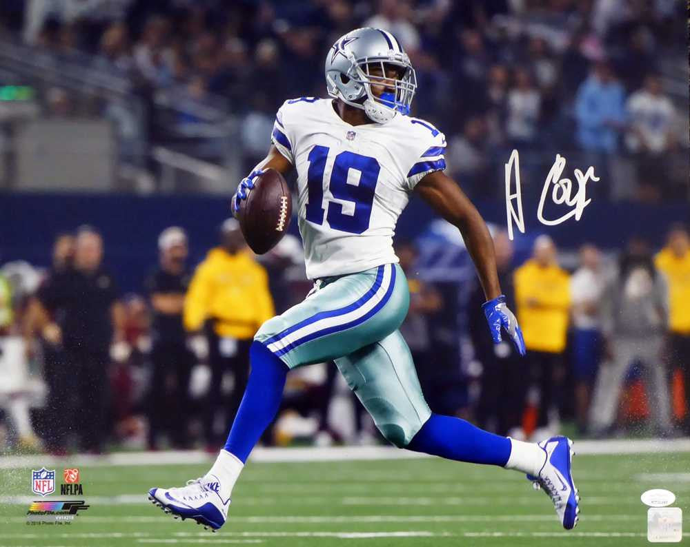 Amari Cooper Autographed 16x20 Photo Dallas Cowboys Beckett BAS Stock #144631