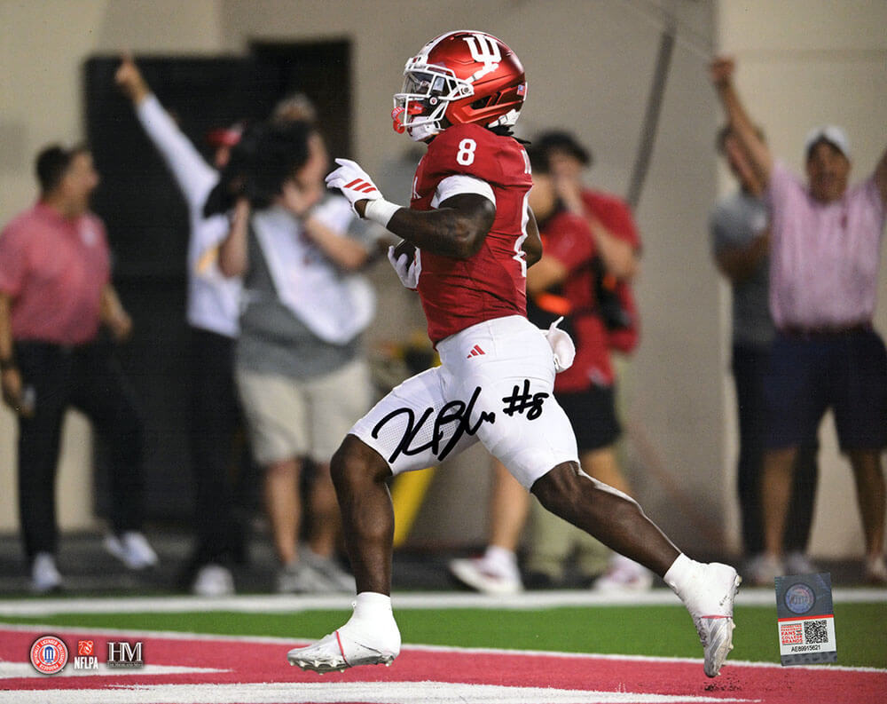 Kaelon Black Signed Indiana Hoosiers Action 8x10 Photo Schwartz Authenticated