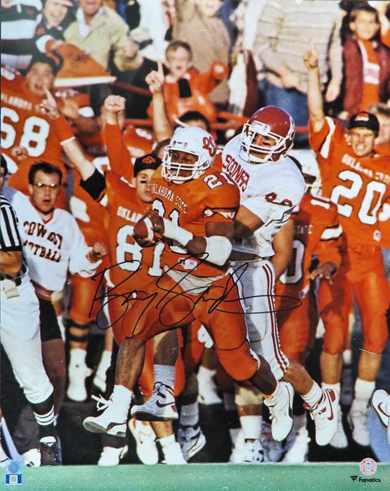 Barry Sanders Signed Oklahoma State  Action vs Sooners 16x20 Photo - Schwartz Authentic