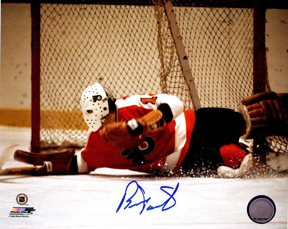 Bernie Parent Signed Philadelphia Flyers Goalie Diving Save Action 8x10 Photo - Schwartz Authentic