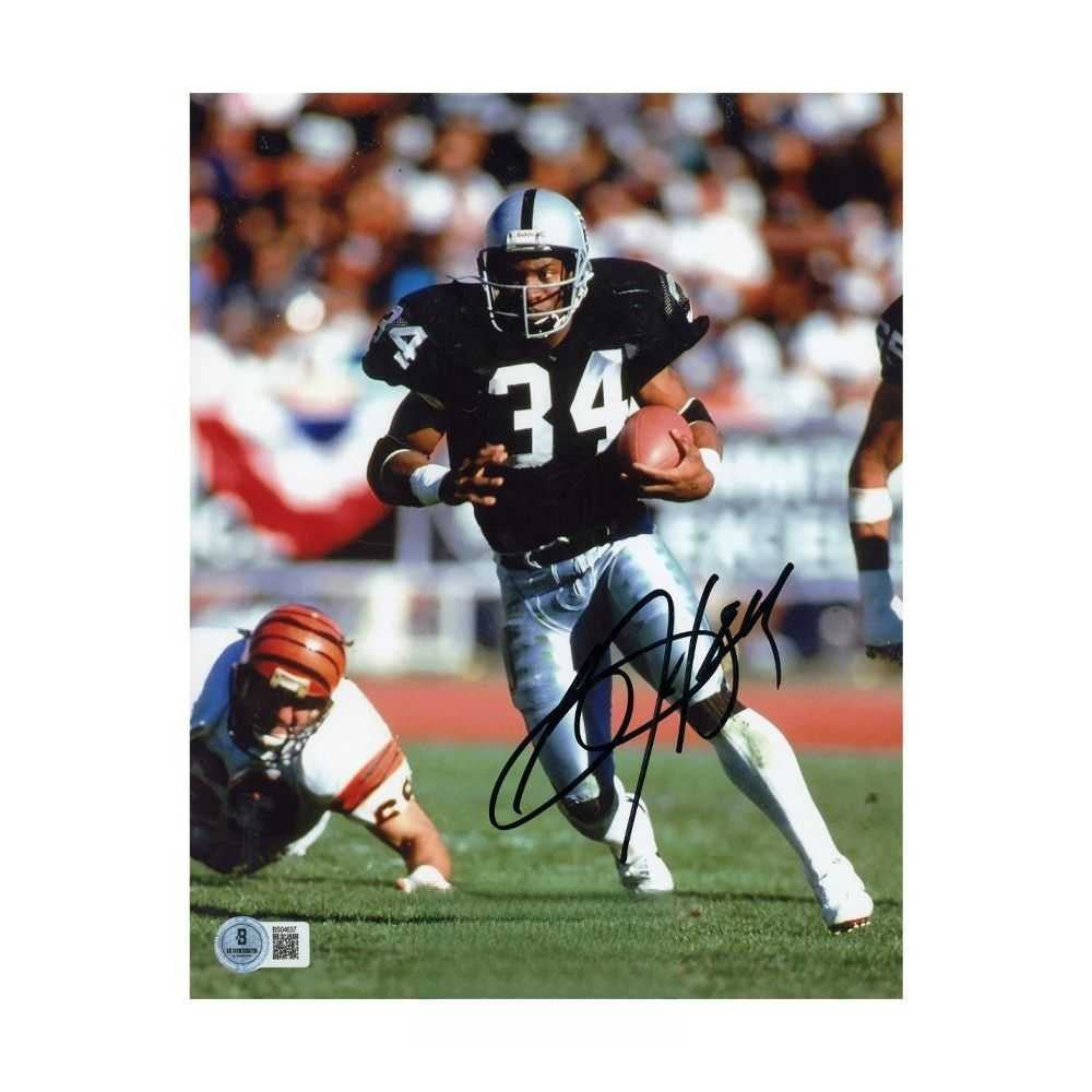 Bo Jackson Autographed Oakland Raiders 8x10 Photo - BAS