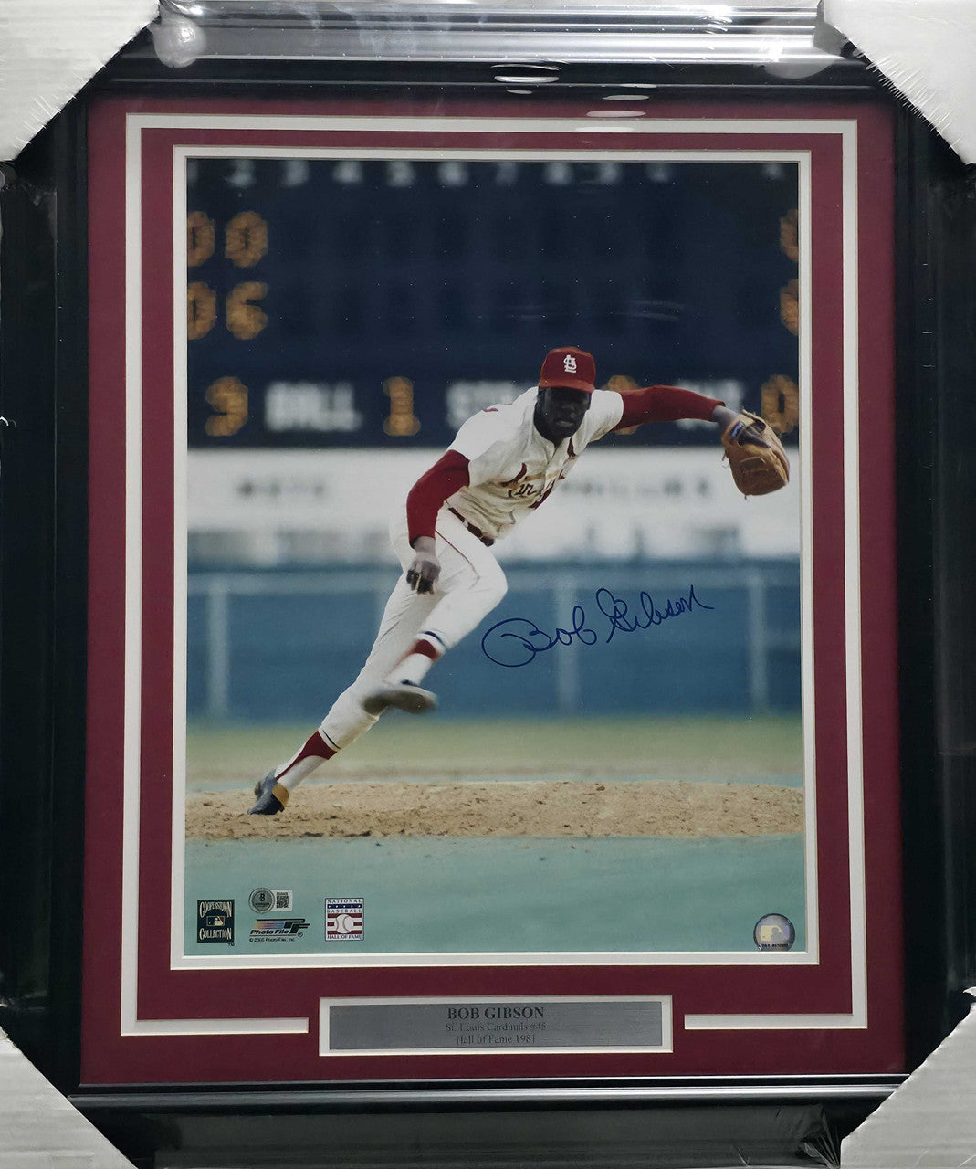Bob Gibson Autographed Framed 16x20 Photo St. Louis Cardinals Beckett BAS QR #BS30408