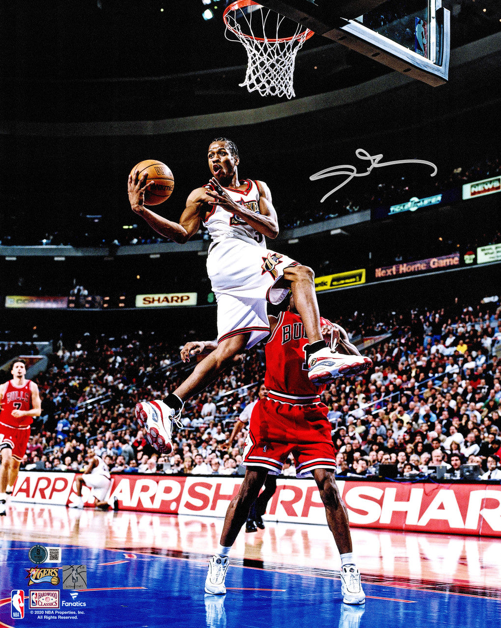 Allen Iverson Autographed 16x20 Photo Philadelphia 76ers Beckett BAS Witness Stock #243631