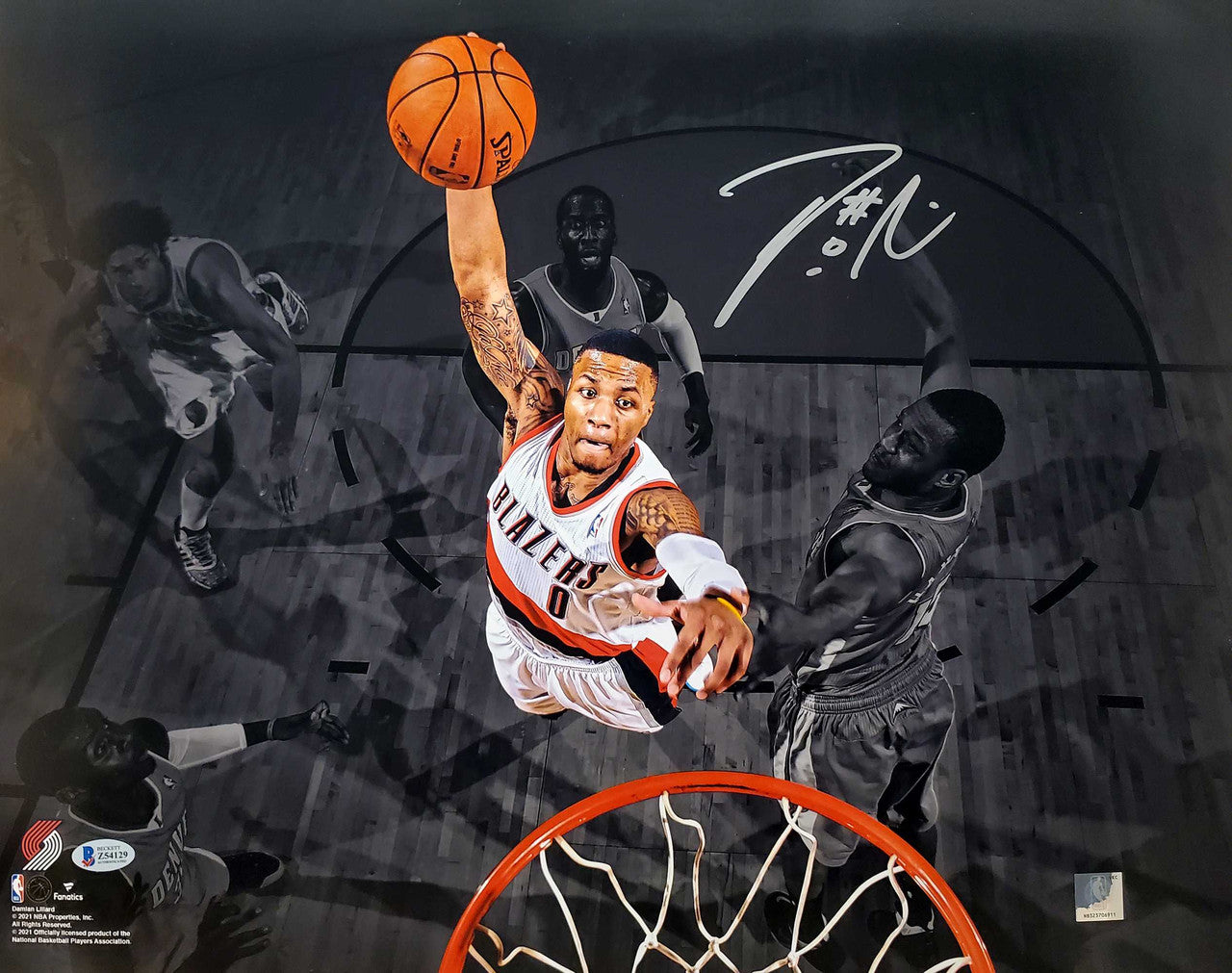 Damian Lillard Autographed 16x20 Photo Portland Trail Blazers Spotlight Dunk Beckett BAS