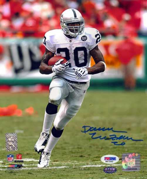 Darren McFadden Autographed 8x10 Photo Oakland Raiders PSA/DNA Stock #15101