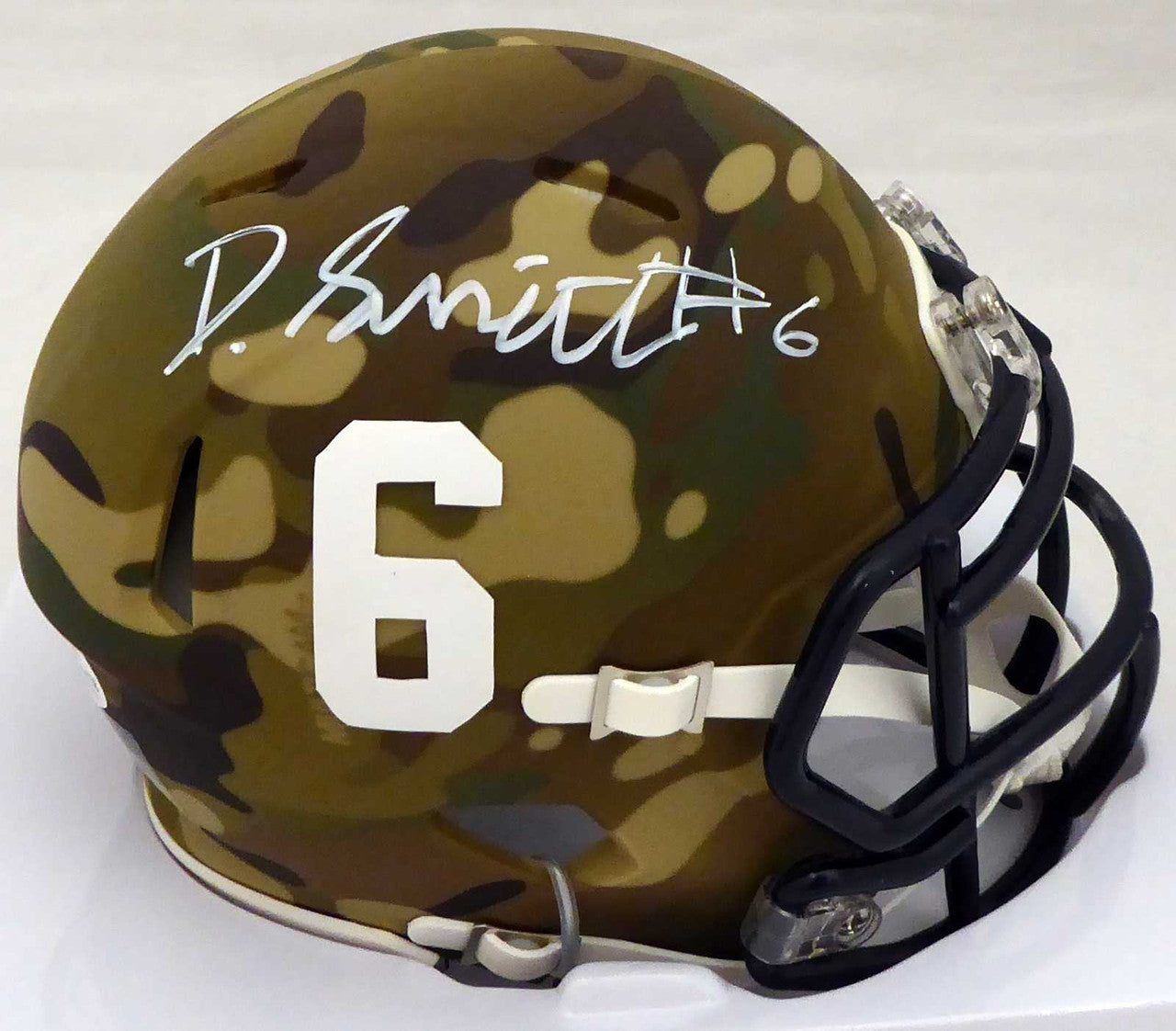 DeVonta Smith Autographed Alabama Crimson Tide Camo Speed Mini Helmet – Beckett BAS