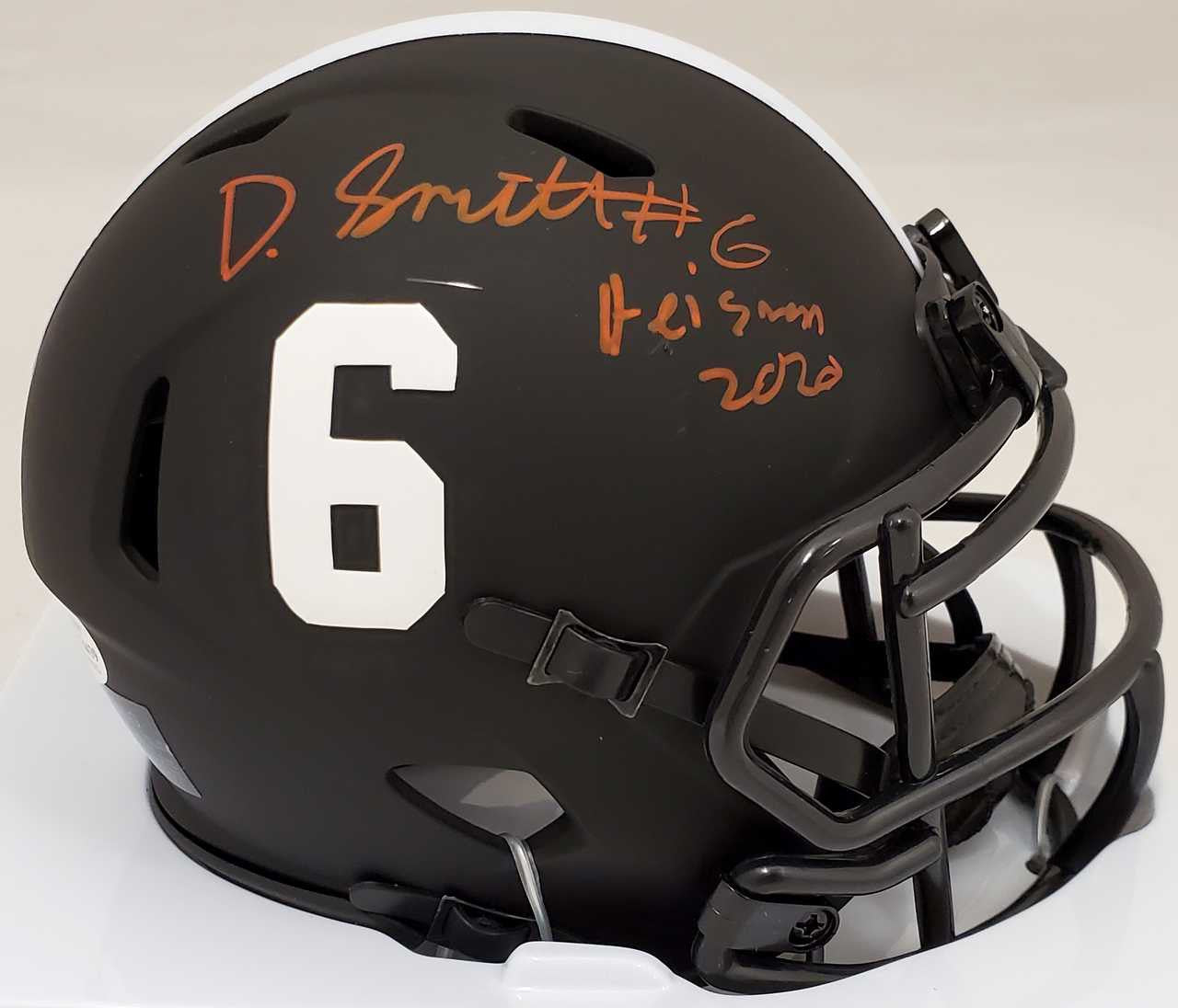 DeVonta Smith Autographed Alabama Crimson Tide Eclipse Black Speed Mini Helmet “Heisman 2020” – Beckett BAS