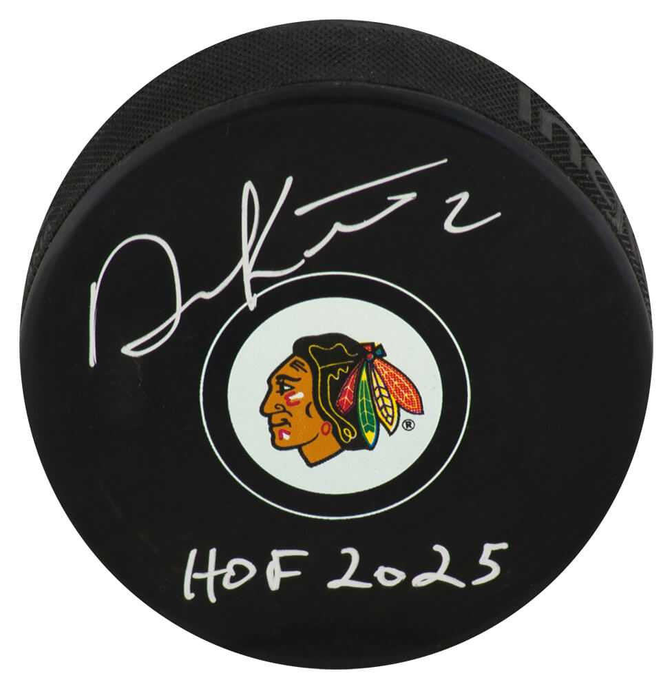 Duncan Keith Signed Chicago Blackhawks Logo Hockey Puck w/ HOF 2025 – Schwartz Authenticated
