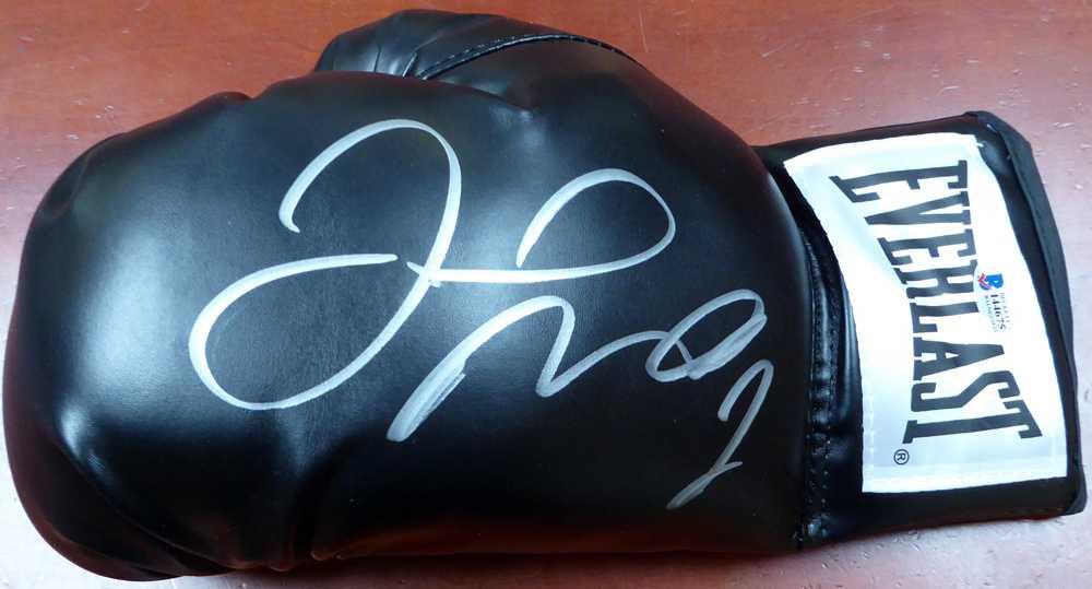 Floyd Mayweather Jr. Signed Black Everlast Left-Hand Boxing Glove – BAS COA