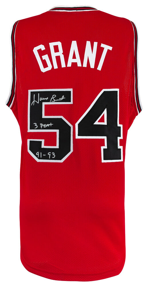 Chicago Bulls Horace Grant Signed Red Custom Basketball Jersey w/3 Peat 91-93