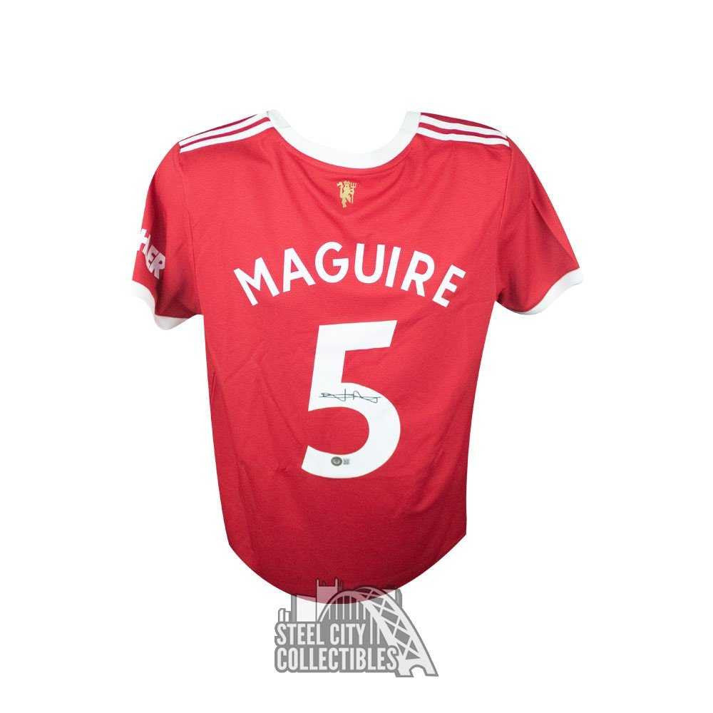 Harry Maguire Autographed Manchester United Red Adidas Soccer Jersey - BAS COA