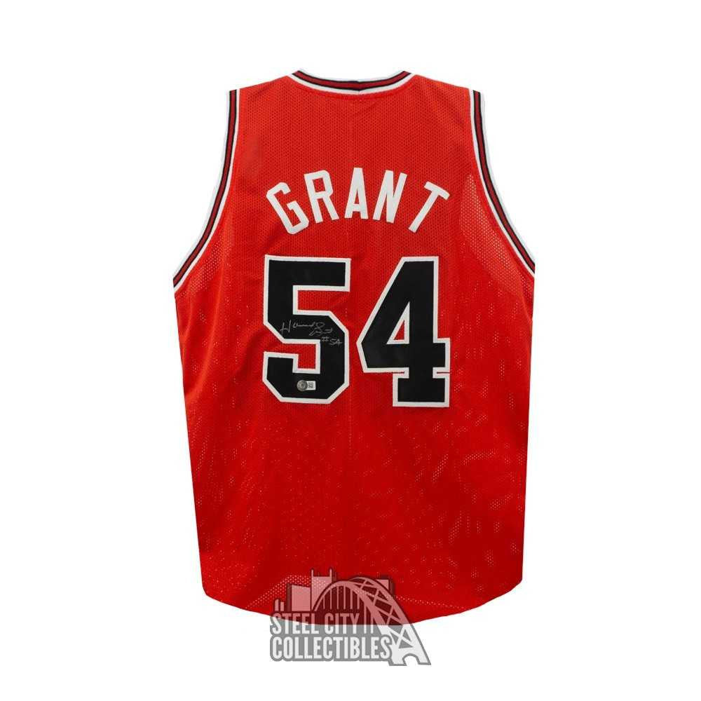 Horace Grant Autographed Chicago Custom Red Basketball Jersey - BAS