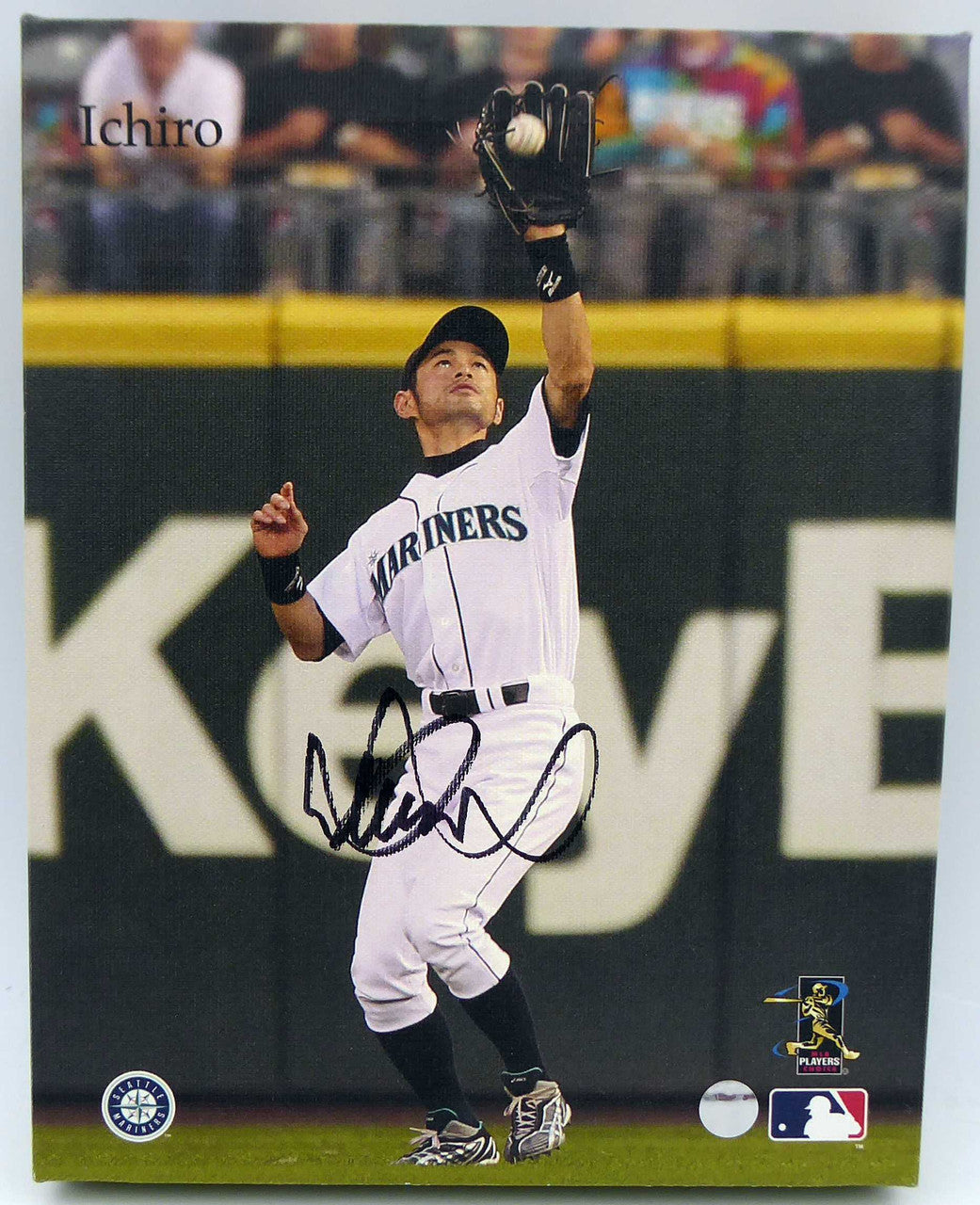 Ichiro Suzuki Autographed 7.5x9.5 Stretched Canvas Photo Seattle Mariners IS Holo SKU #202101
