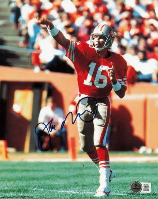 Joe Montana Autographed 8x10 Photo San Francisco 49ers Beckett BAS QR #AE31682