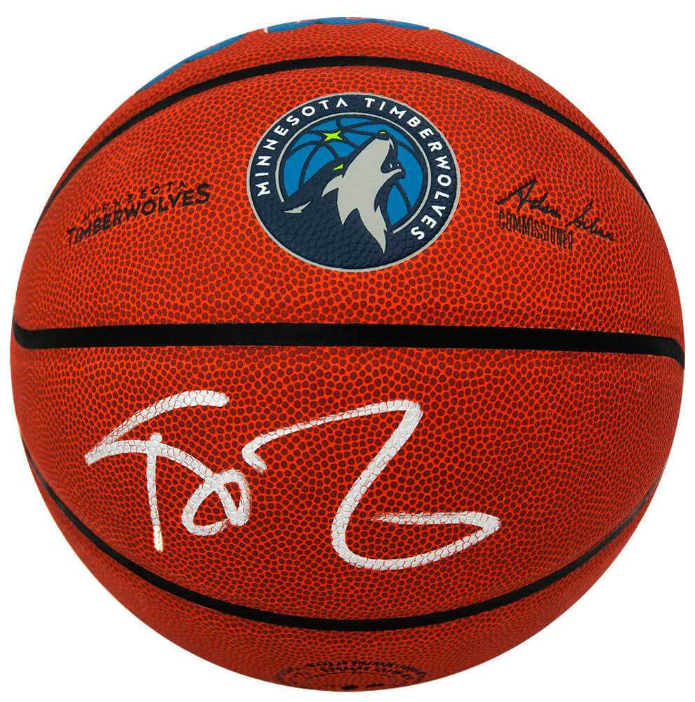 Kevin Garnett Signed Wilson Minnesota Timberwolves Logo Full Size NBA Basketball - Schwartz Authenticated