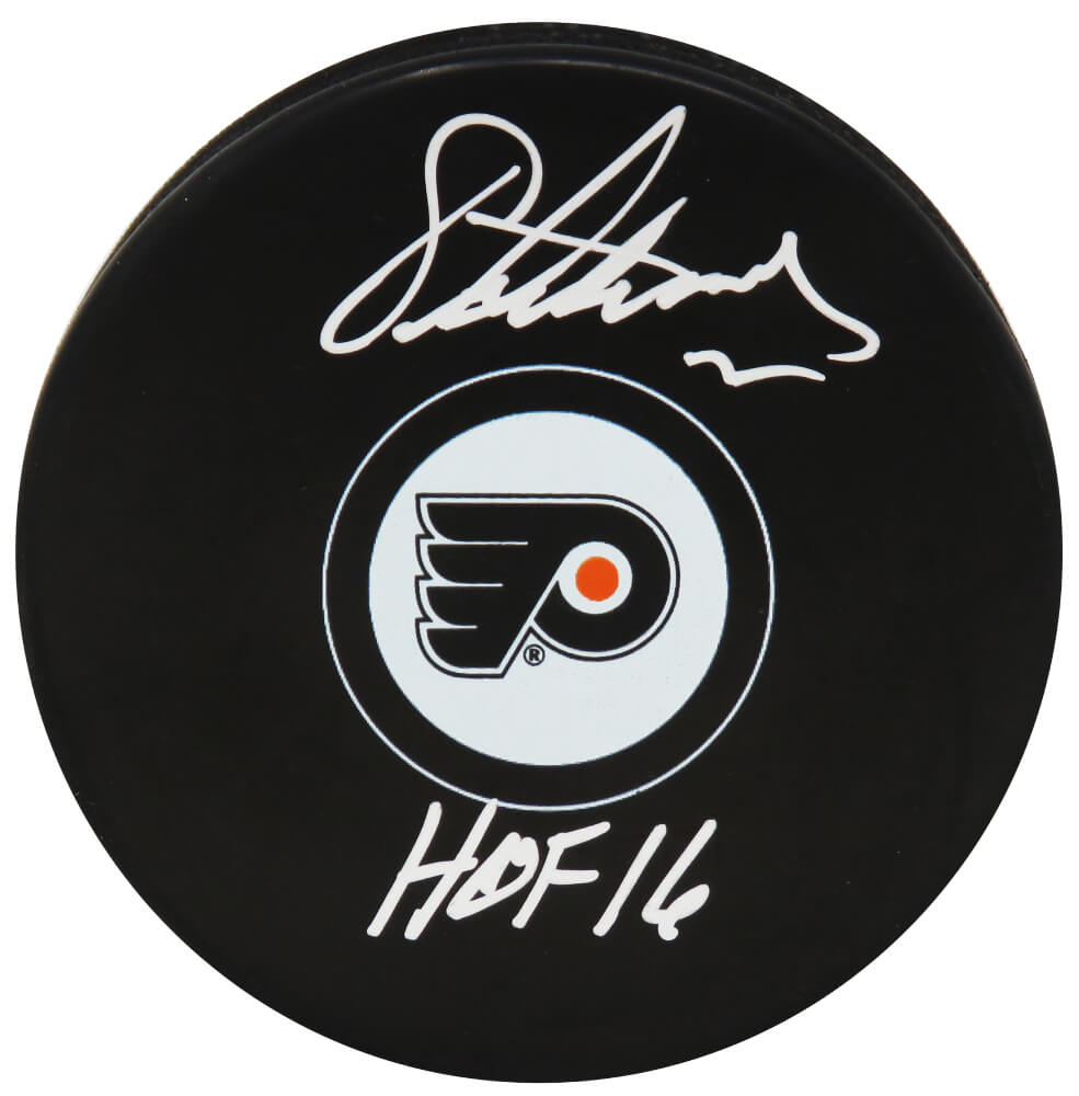 Eric Lindros Signed Philadelphia Flyers Logo Hockey Puck w/HOF'16