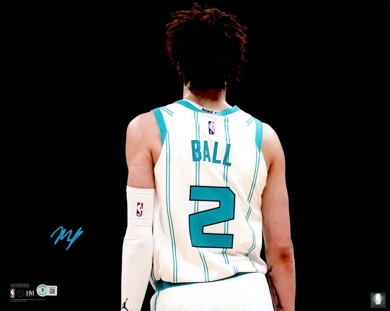 LaMelo Ball Autographed 16x20 Photo Charlotte Hornets Beckett BAS #AB93160