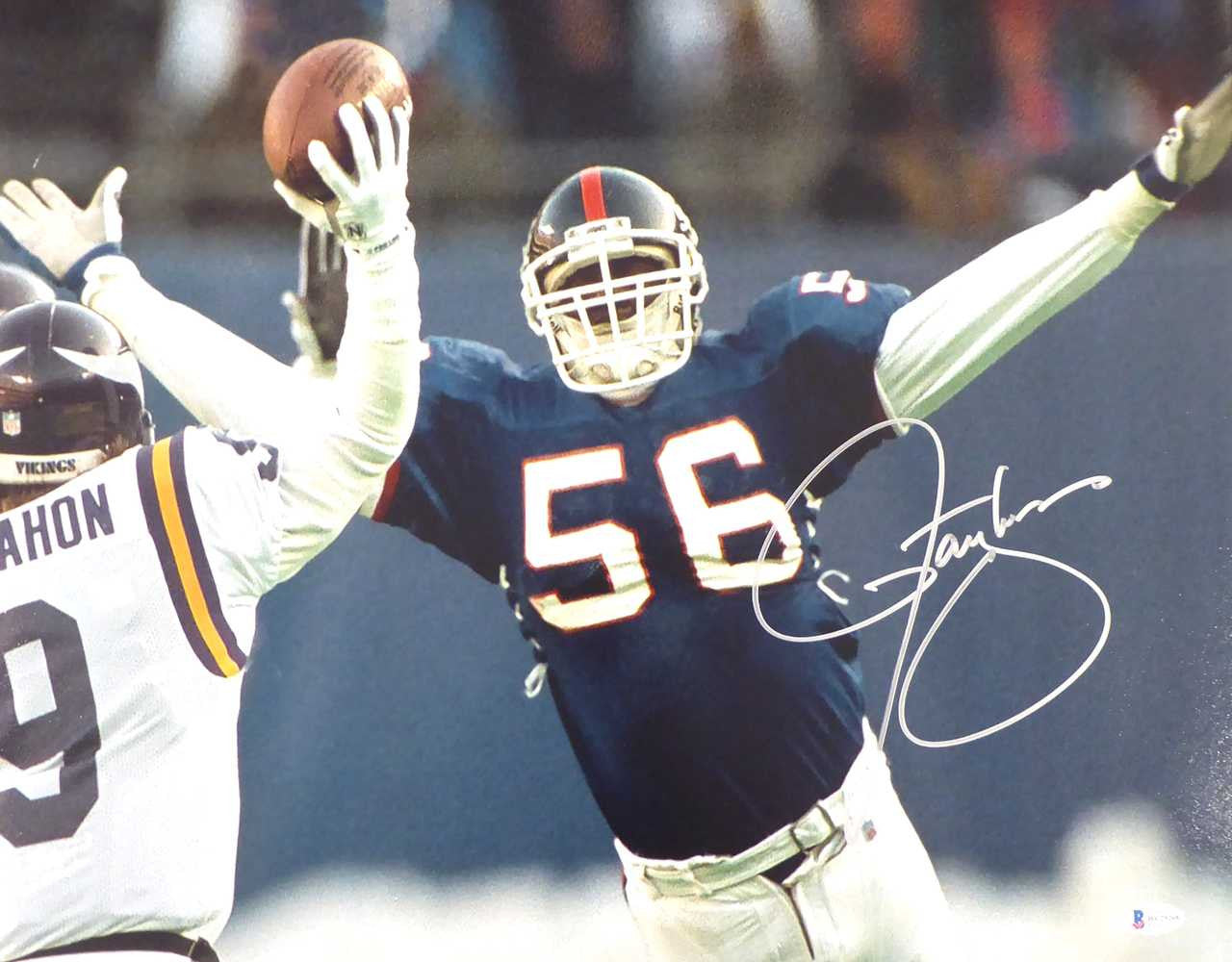 Lawrence Taylor Autographed 16x20 Giants Photo – BAS