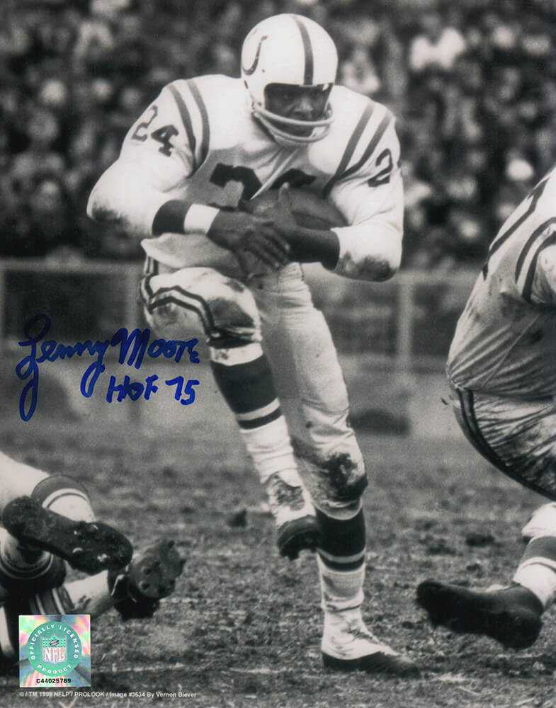Lenny Moore Signed Colts B&W Rushing Action 8x10 Photo w/HOF'75 - Schwartz Authenticated