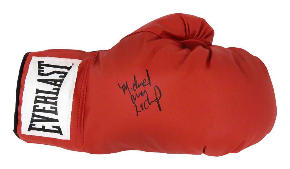 Michael Nunn Signed Everlast Red Boxing Glove w/2x Champ - Schwartz Authenticated