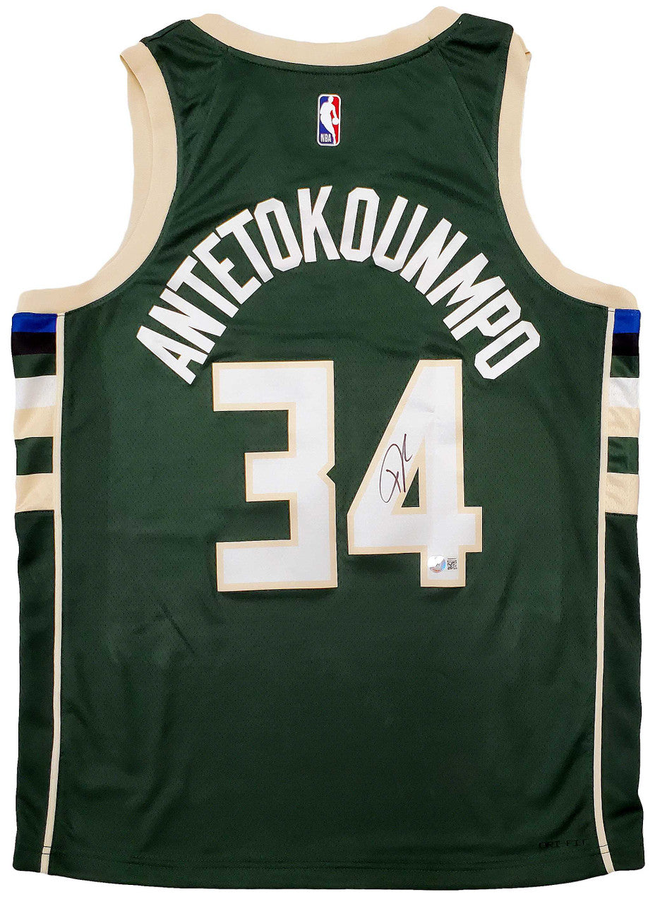 Milwaukee Bucks Giannis Antetokounmpo Autographed Green Nike Jersey Size L – Beckett BAS QR