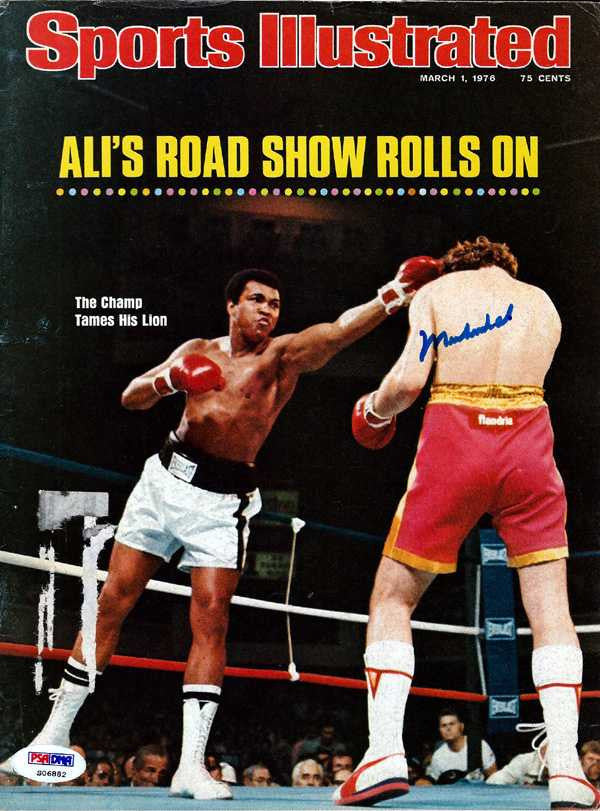 Muhammad Ali Autographed Sports Illustrated Magazine PSA/DNA #S06882