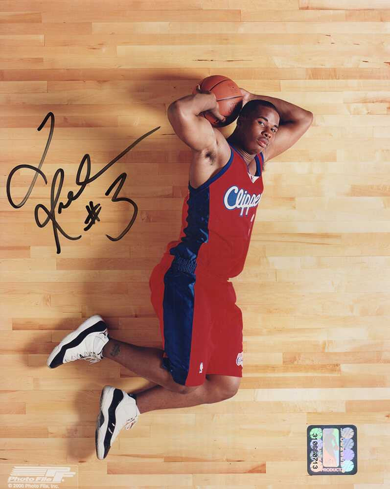 Quentin Richardson Signed Clippers Hardwood Floor Pose 8x10 Photo - Schwartz Authenticated