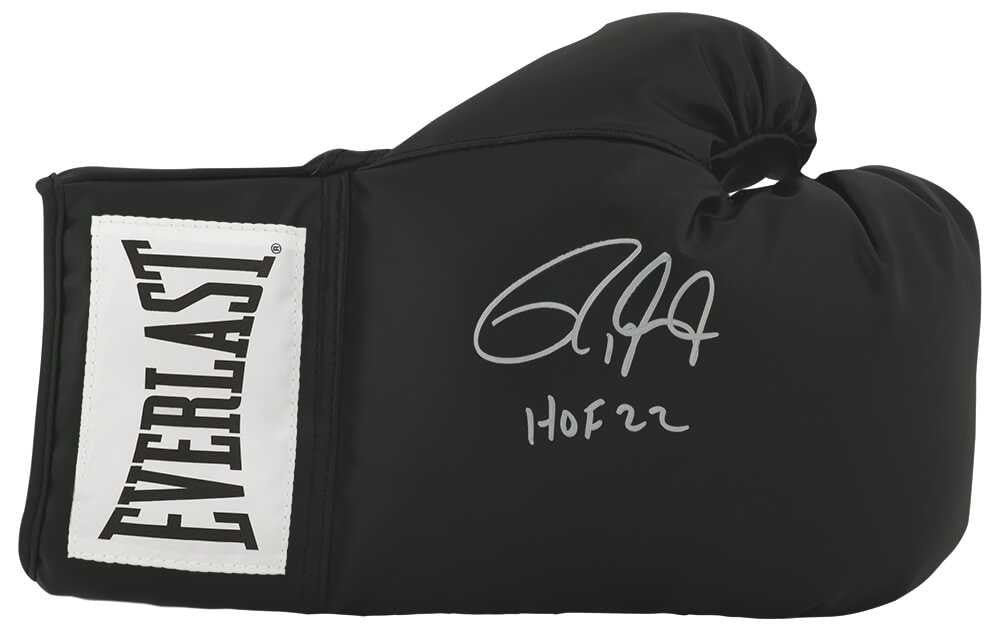 Roy Jones Jr. Signed Everlast Black Boxing Glove w/HOF'22 - Schwartz Authenticated