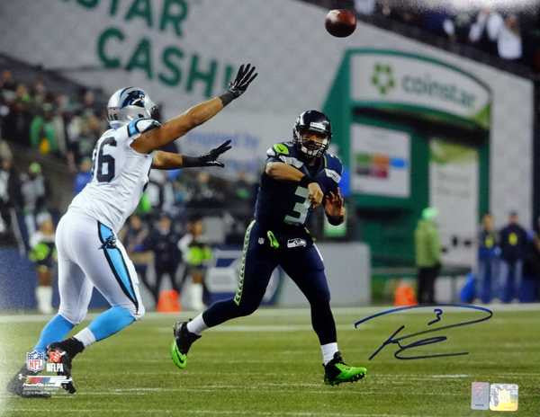Russell Wilson Autographed 16x20 Photo Seattle Seahawks RW Holo Stock #95140