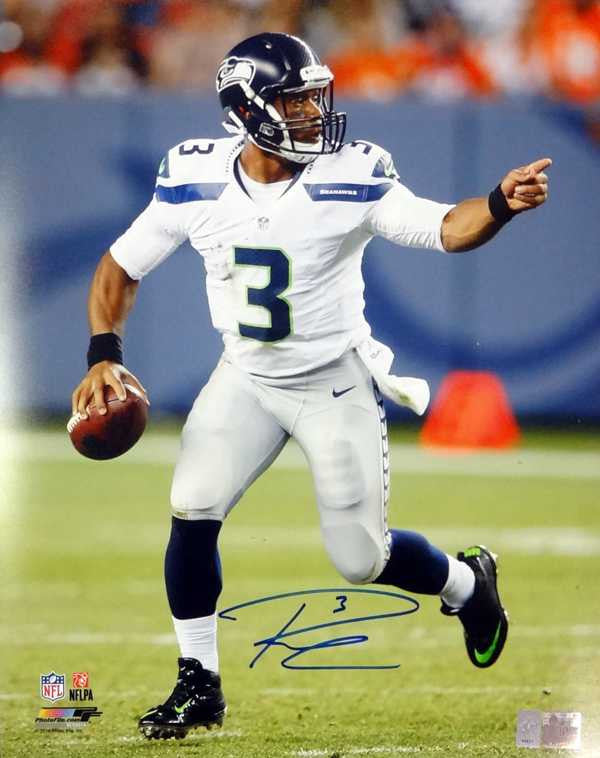Russell Wilson Autographed 16x20 Photo Seattle Seahawks RW Holo Stock #95143