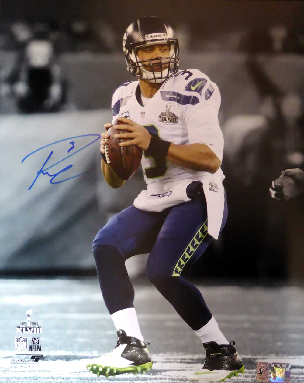 Russell Wilson Autographed 16x20 Photo Seattle Seahawks Super Bowl RW Holo Stock #106944