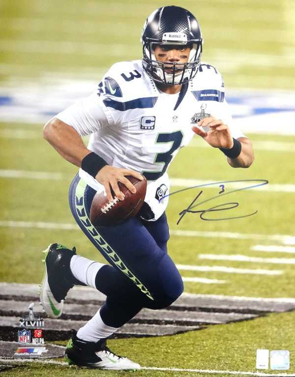 Russell Wilson Autographed 16x20 Photo Seattle Seahawks Super Bowl RW Holo