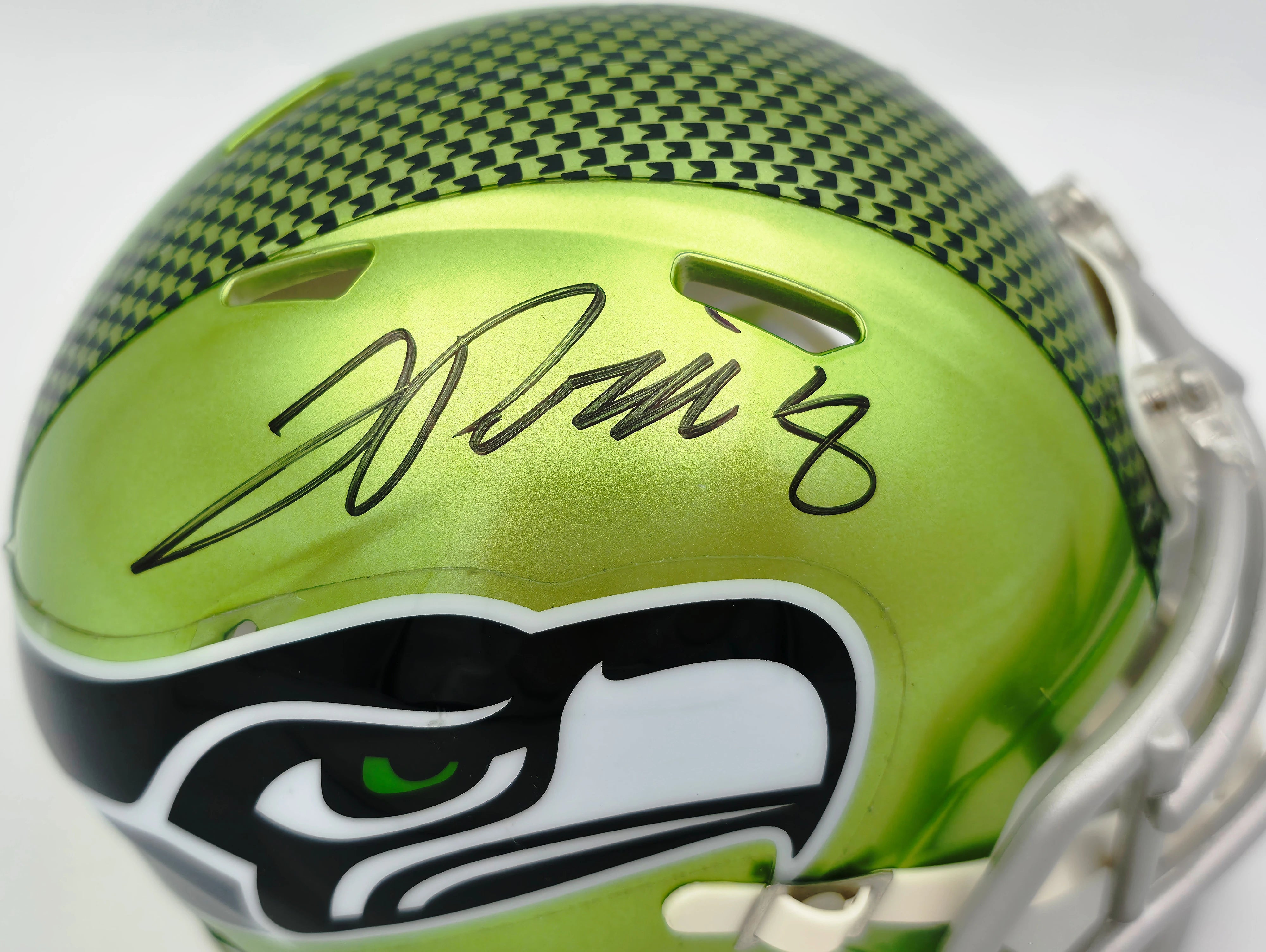 Jadarian Price Autographed Seattle Seahawks Flash Green Speed Mini Helmet - Beckett BAS Authenticated
