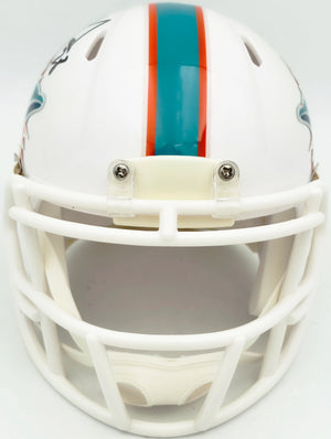 De'Von Achane Autographed Miami Dolphins White Speed Mini Helmet - Beckett BAS Witness Authenticated