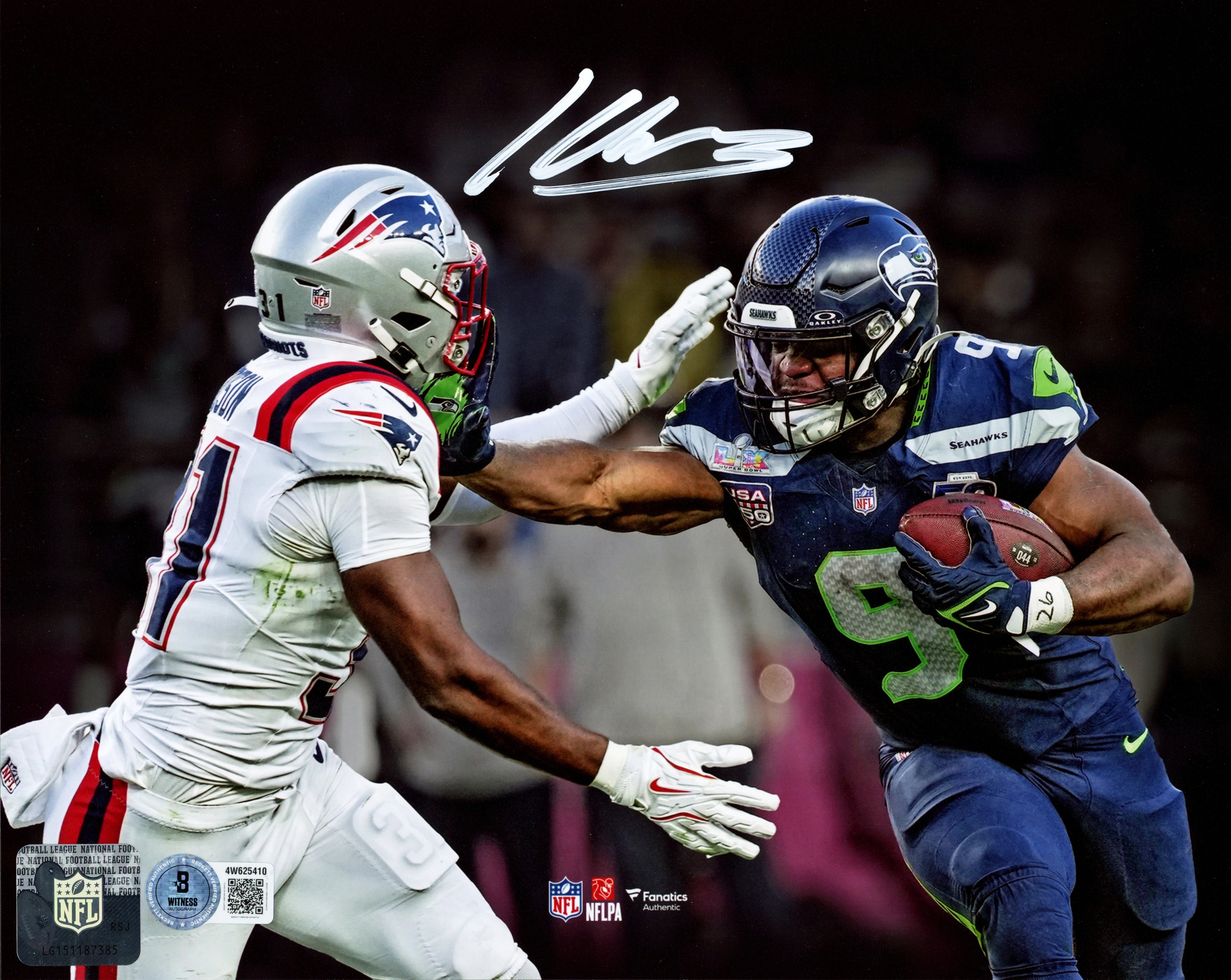 Kenneth Walker III Autographed 8x10 Photo Seattle Seahawks Beckett BAS Witness
