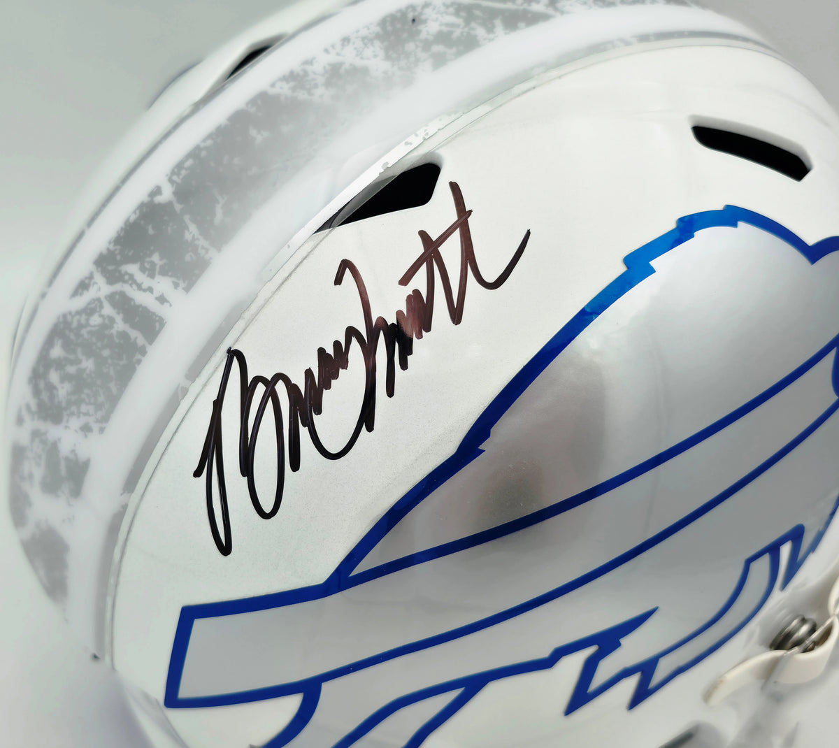 Bruce Smith Autographed Buffalo Bills White Full-Size Rivalries Speed Replica Helmet - Beckett BAS Witness