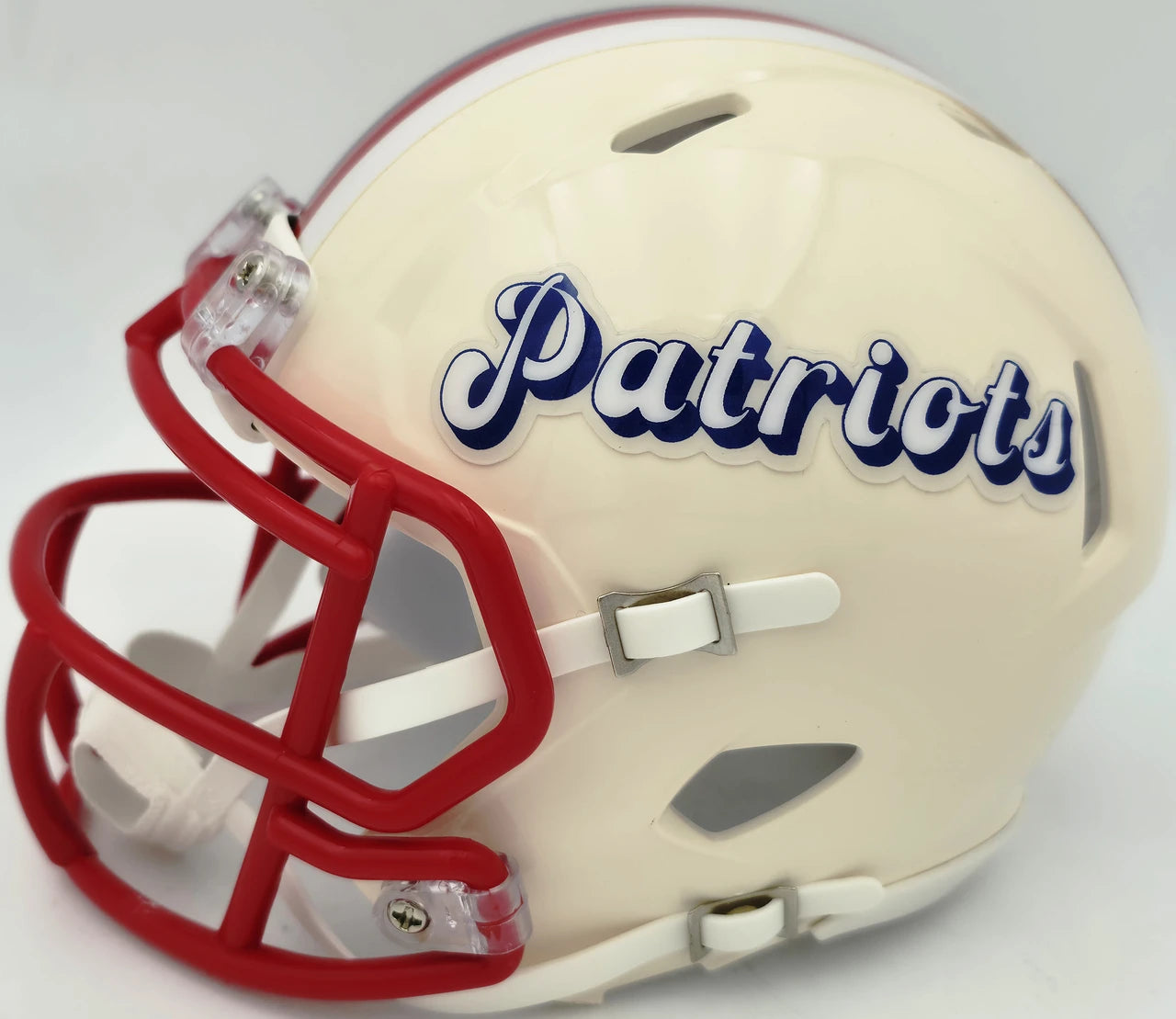 Mike Vrabel Autographed New England Patriots Cream Retro Speed Mini Helmet - JSA Witness Authenticated
