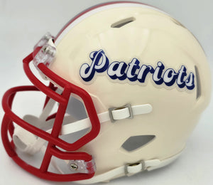 Mike Vrabel Autographed New England Patriots Cream Retro Speed Mini Helmet - JSA Witness Authenticated