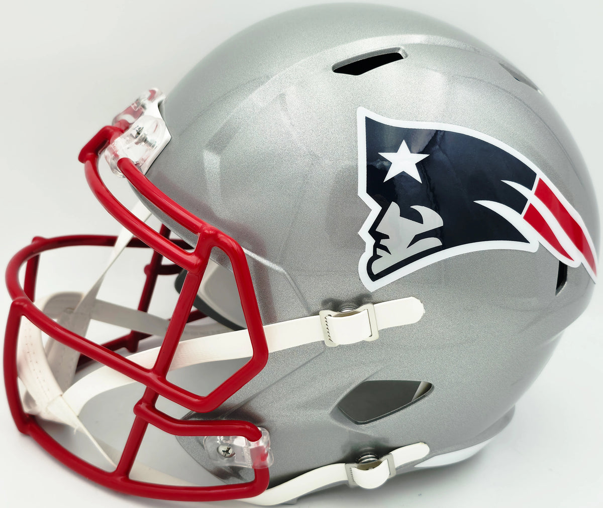 Mike Vrabel Autographed New England Patriots Silver Full Size Speed Replica Helmet - JSA Witness Authenticated