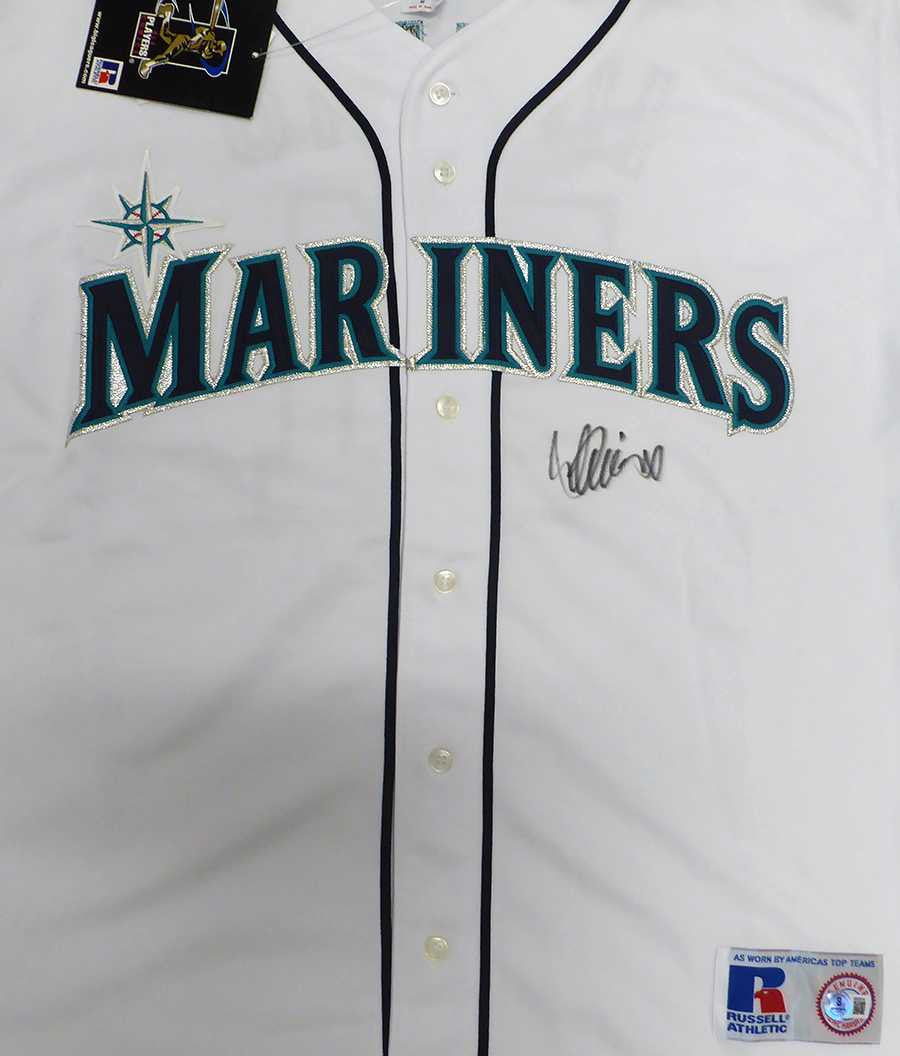 Seattle Mariners Ichiro Suzuki Autographed White Russell Jersey Beckett BAS QR #BS30315