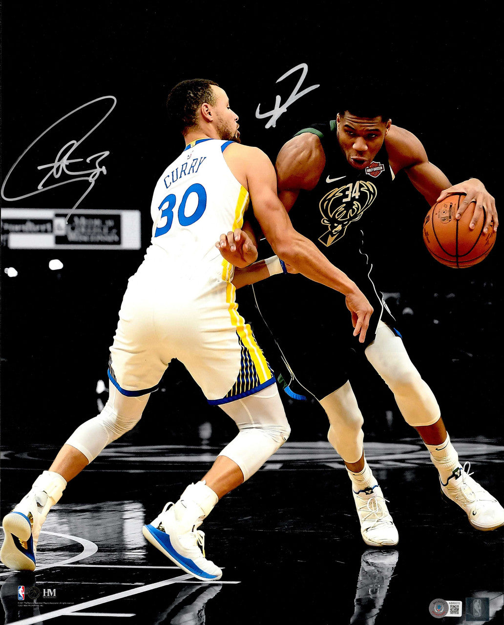 Stephen Curry & Giannis Antetokounmpo Autographed 16x20 Photo Beckett BAS QR #AB89570
