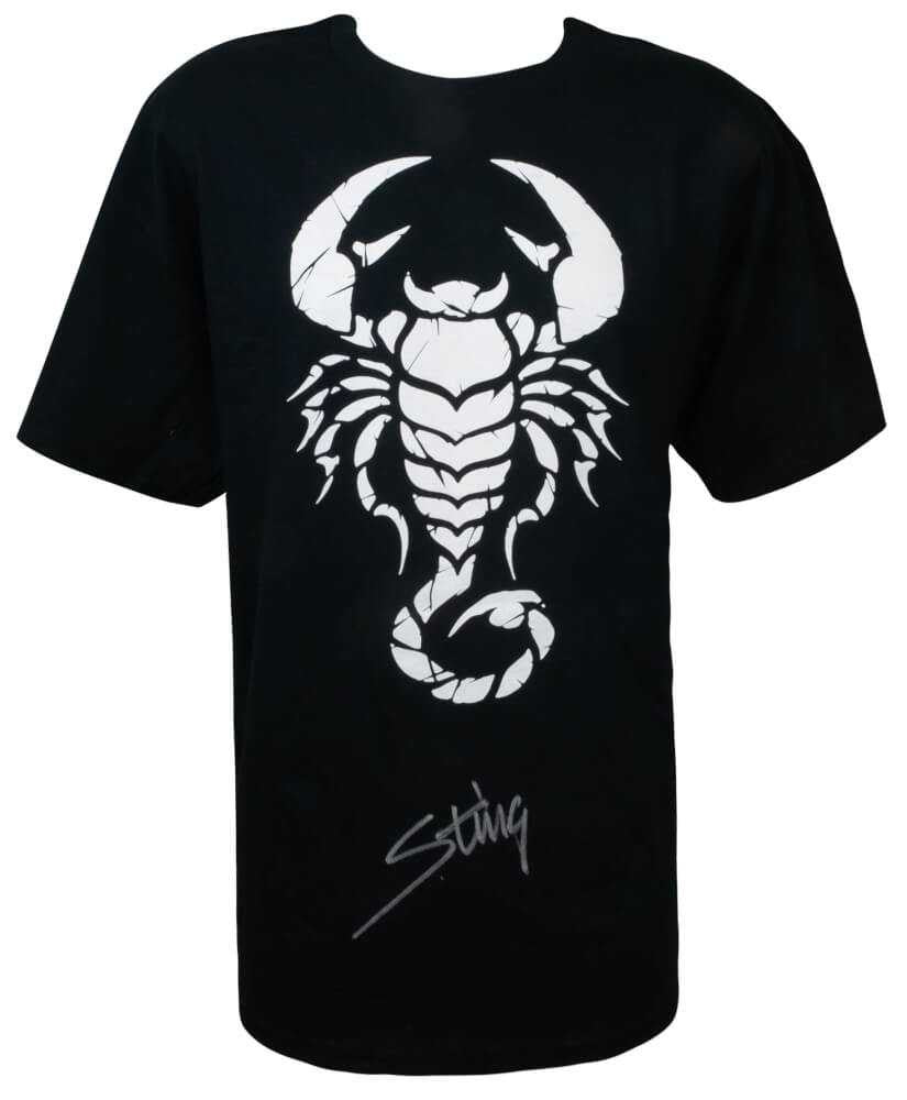 Sting Signed Scorpion Black Wrestling T-Shirt - Schwartz Authenticated