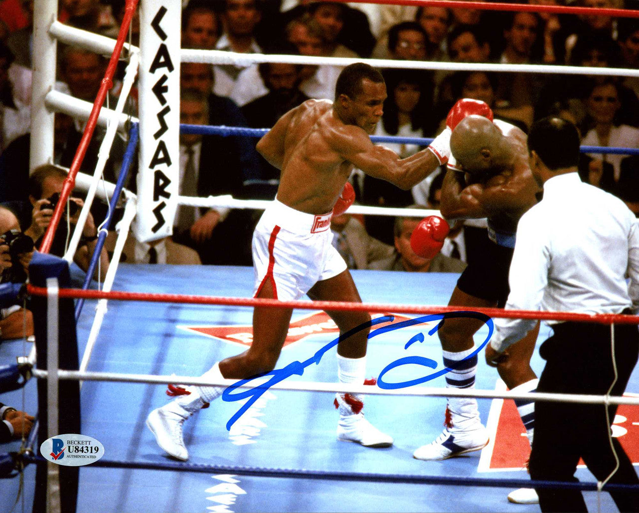 Sugar Ray Leonard Autographed 8x10 Photo Beckett BAS Stock #178119