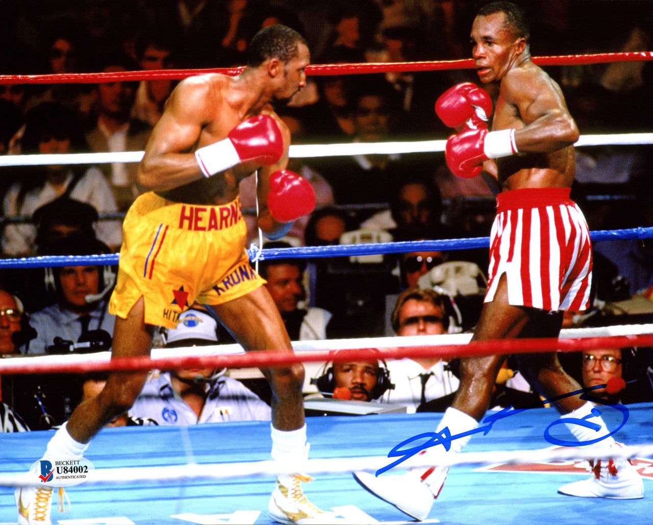 Sugar Ray Leonard Autographed 8x10 Photo vs. Thomas "Hitman" Hearns Beckett BAS Stock #178112