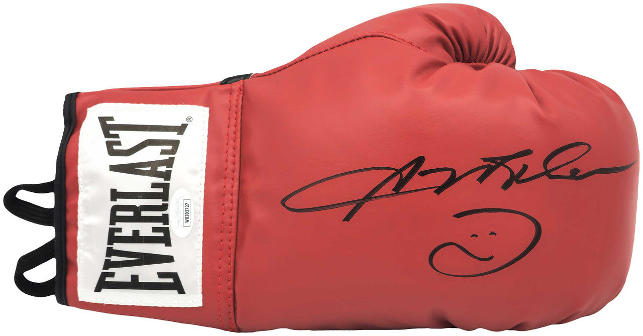 Sugar Ray Leonard Autographed Red Everlast Boxing Glove Right Handed RH JSA