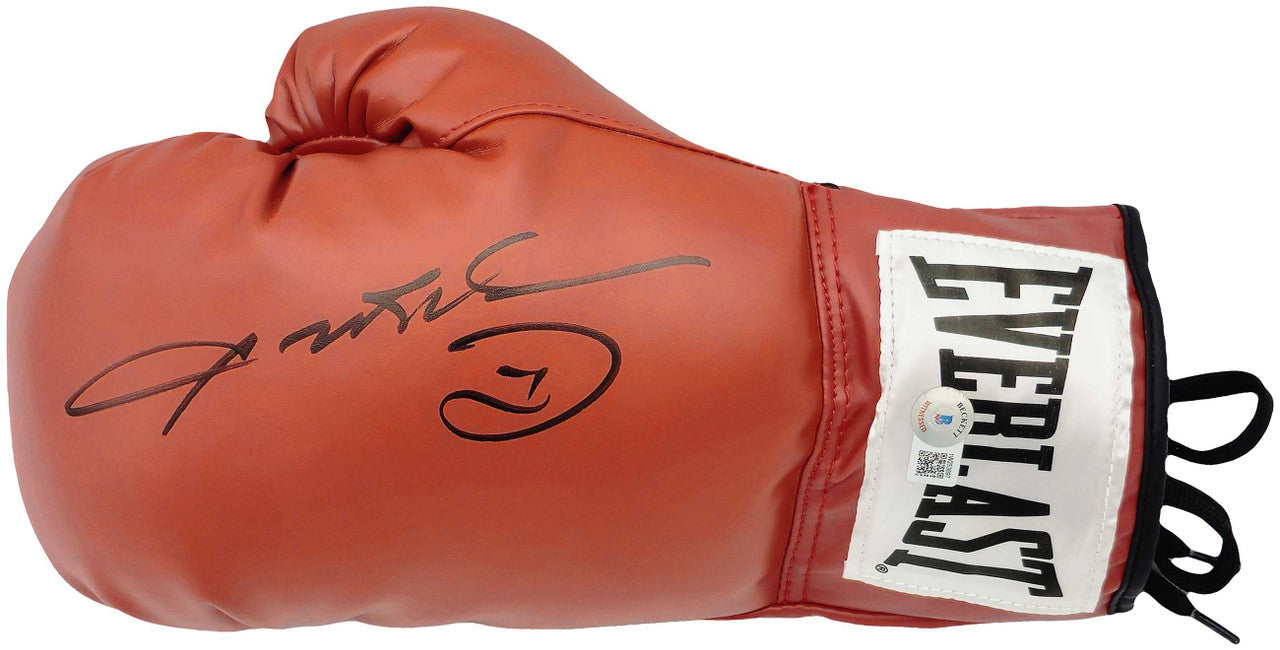 Sugar Ray Leonard Autographed Red Everlast Left Handed LH Boxing Glove Beckett BAS Witness