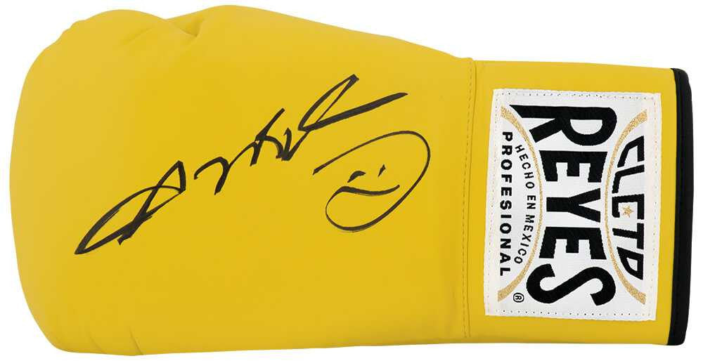 Sugar Ray Leonard Signed Cleto Reyes Yellow Boxing Glove - Schwartz Authenticated