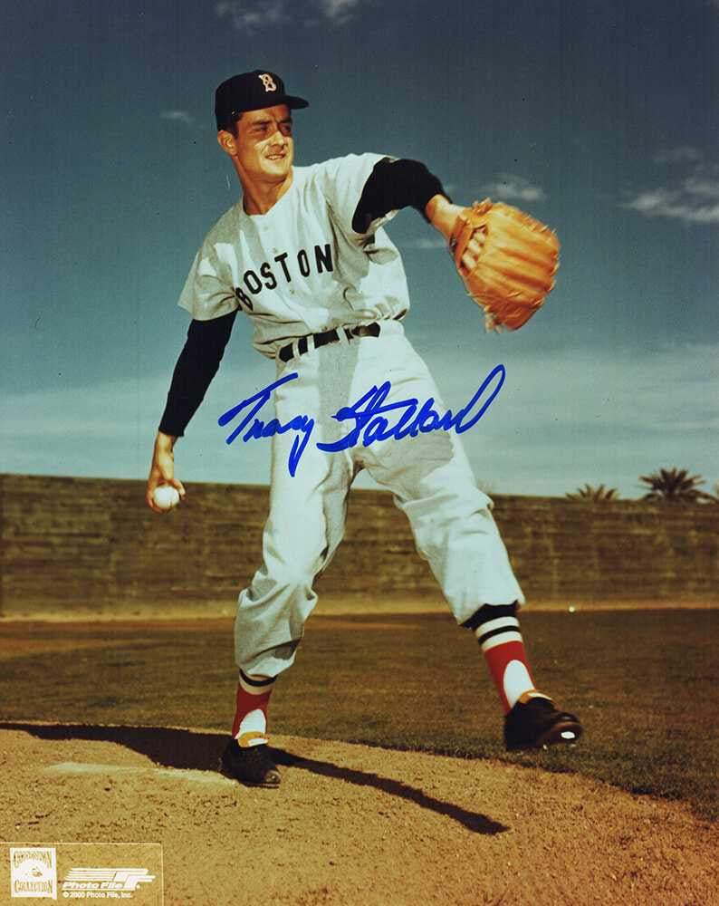Tracy Stallard Signed Boston Red Sox Throwing Pose 8x10 Photo - Schwartz Authenticated