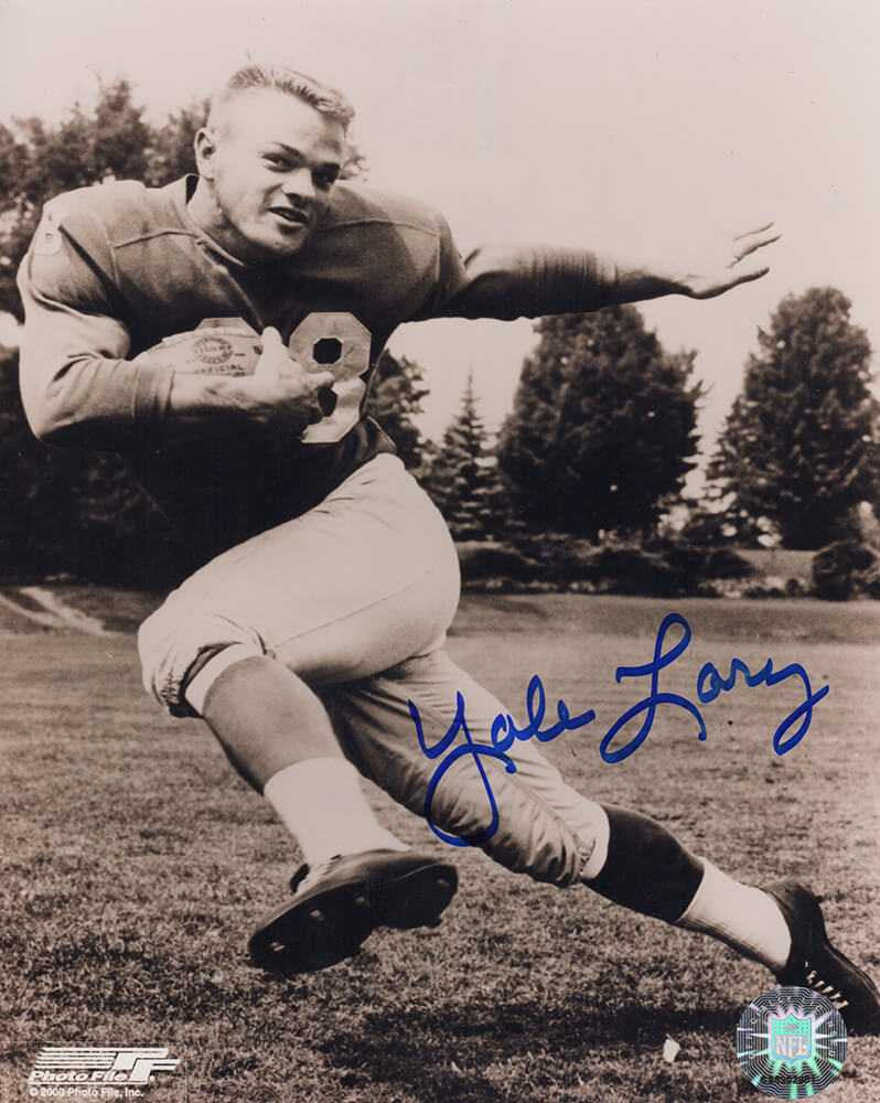 Yale Lary Signed Lions B&W Pose 8x10 Photo - Schwartz Authenticated